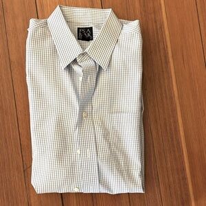 Long sleeve dress shirt,